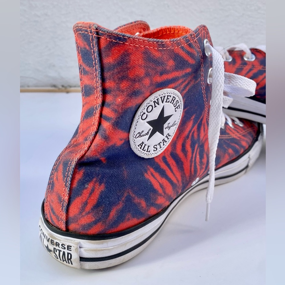 CONVERSE Tie-Dye Pattern High-Tops, Red & Navy